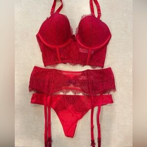 Victoria’s Secret Bra and Garter Set